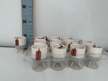 Pot Ceramic On Foot 7cm