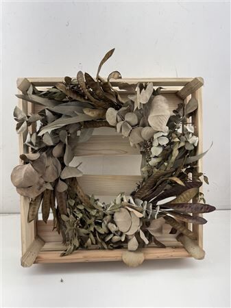 Wr Dried Eucalypthus Mix 35cm