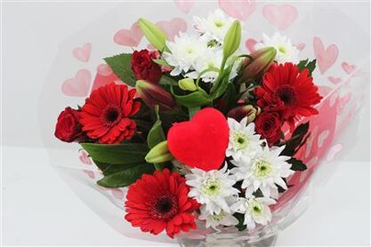 Boeket 3 Roos 3 Germini Rood Valentijn